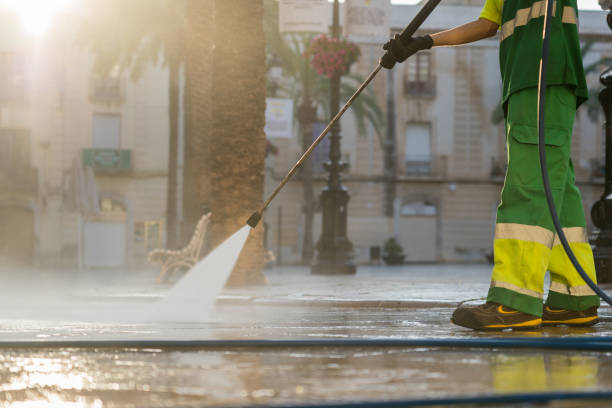 Best Playground Equipment Cleaning  in Alsip, IL